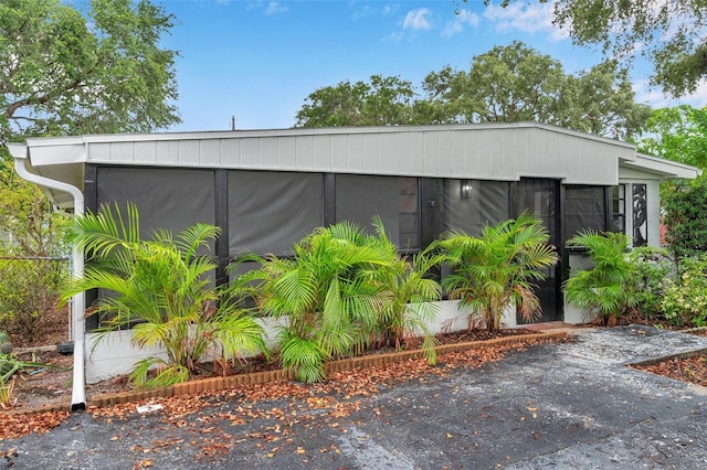 209 SE Jefferson Cir N, Saint Petersburg, FL 33702 - photo 32