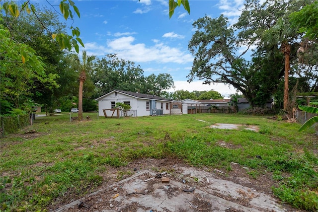 603 Clay Ct, Brandon, FL 33510 - view of yard
