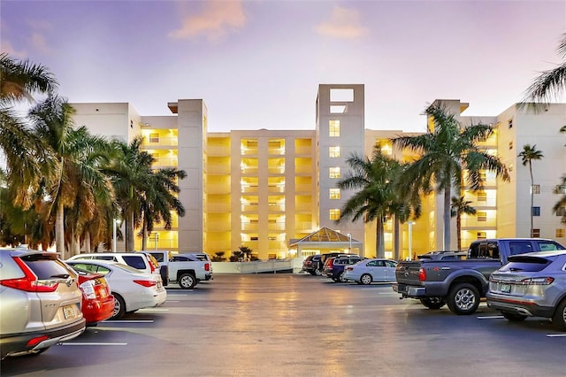 6105 Bahia Del Mar Cir Unit 388, Saint Petersburg, FL 33715 - view of uncovered parking lot