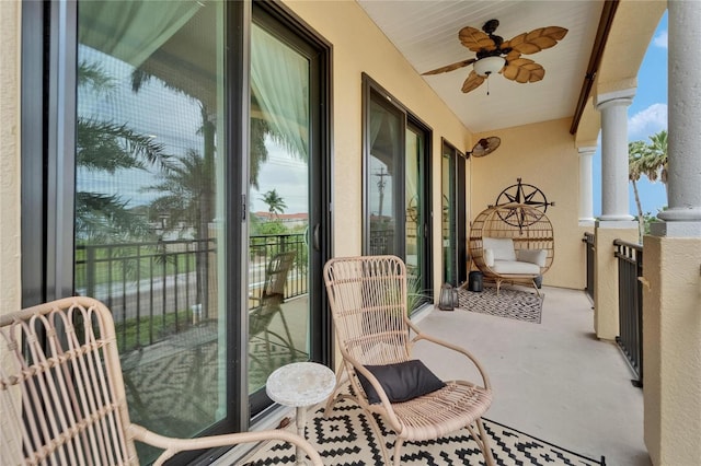 6412 Mayra Shores Ln, Apollo Beach, FL 33572 - balcony featuring a ceiling fan