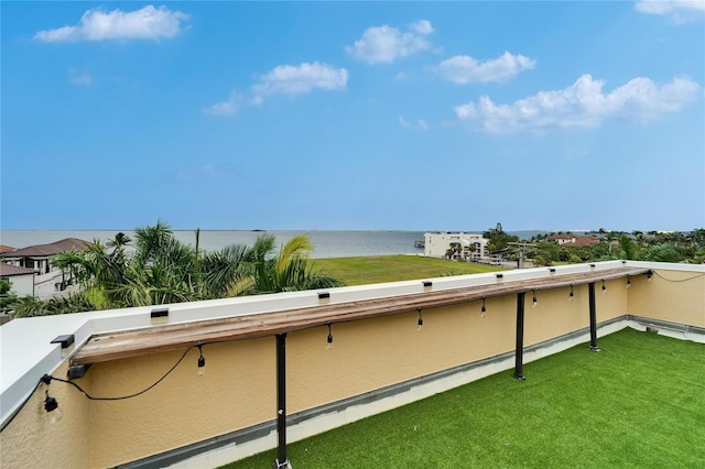 6412 Mayra Shores Ln, Apollo Beach, FL 33572 - balcony featuring a water view