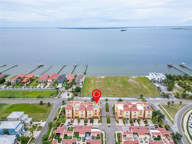 6412 Mayra Shores Ln, Apollo Beach, FL 33572 - aerial perspective of suburban area featuring a large body of water