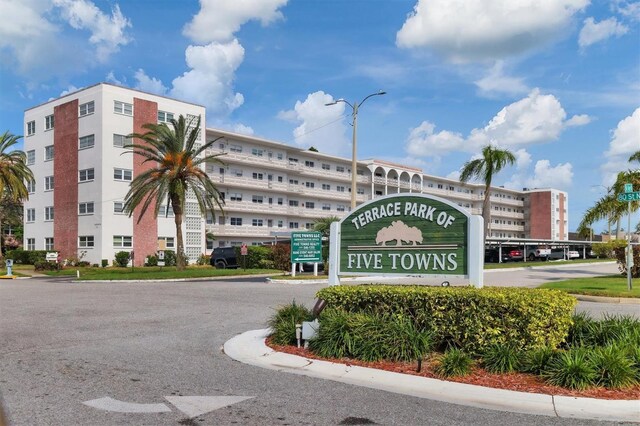 5623 80th St N Unit 303, Saint Petersburg, FL 33709 - photo 5