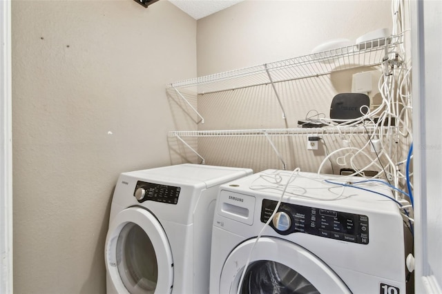 11304 Plumtree Ct, Riverview, FL 33579 - washroom with washer and dryer