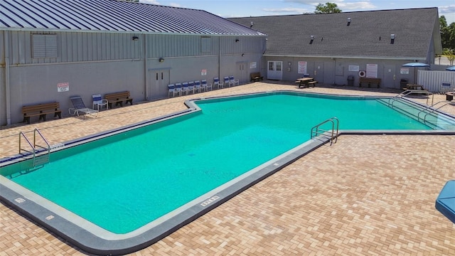 11304 Plumtree Ct, Riverview, FL 33579 - community pool with a patio area