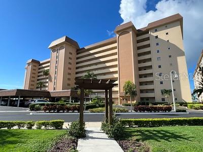 5108 Brittany Dr S Unit 405, Saint Petersburg, FL 33715 - photo 2