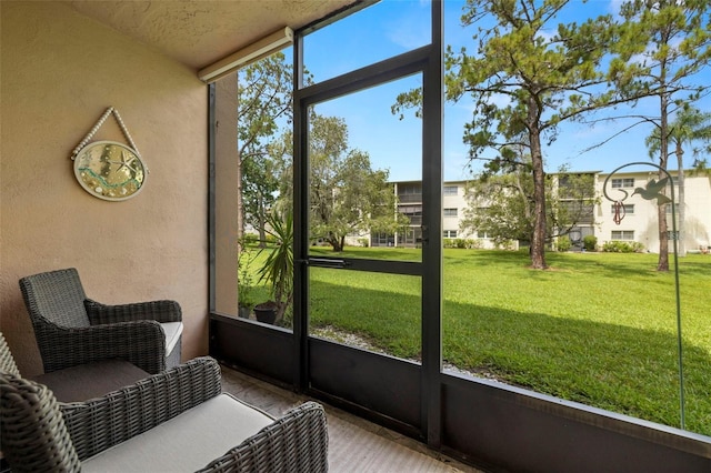 1370 Heather Ridge Blvd Unit 105, Dunedin, FL 34698 - view of sunroom