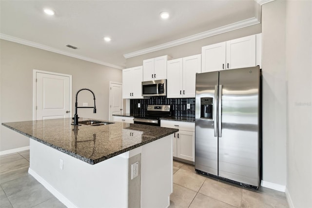 21861 Adriatic Ln, Land O Lakes, FL 34637 - photo 7