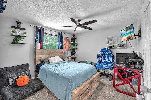 3731 Southview Dr, Brandon, FL 33511 - bedroom featuring carpet floors, a ceiling fan, and a textured ceiling
