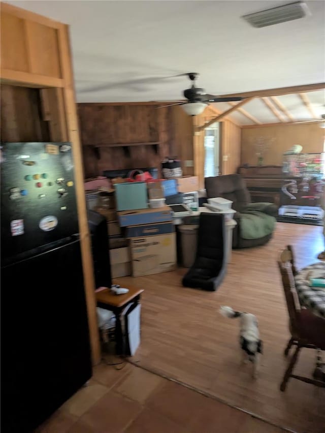 2833 SW Wilson Springs Rd, Fort White, FL 32038 - kitchen with freestanding refrigerator and ceiling fan