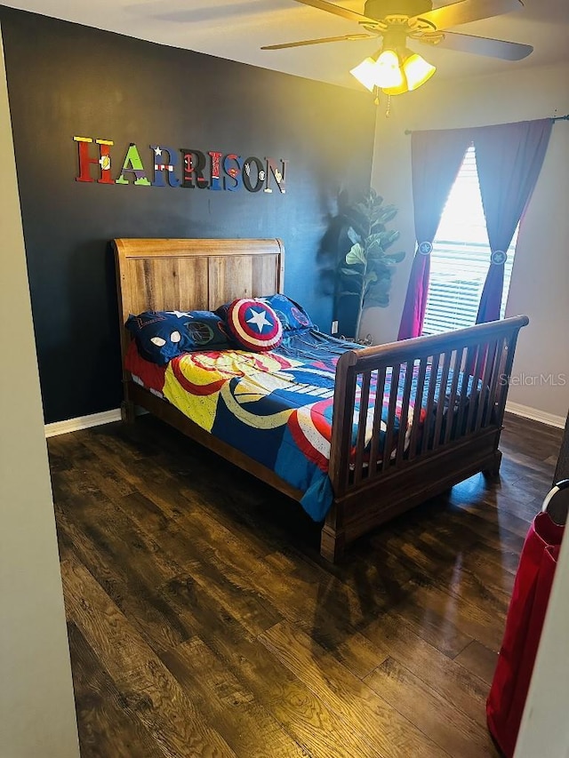 10080 SE 69th Ter, Belleview, FL 34420 - bedroom featuring hardwood / wood-style flooring and ceiling fan