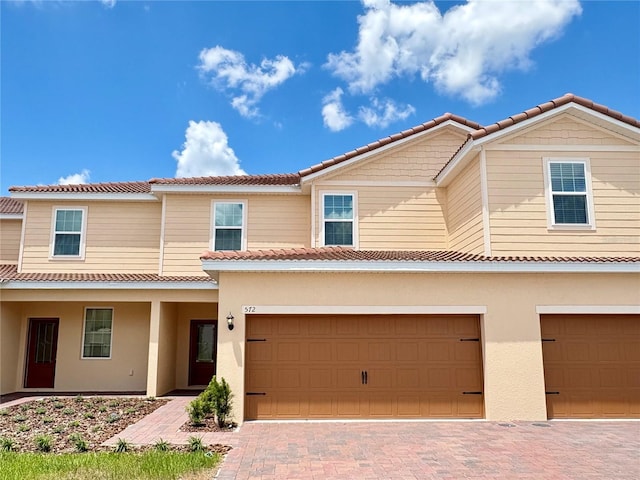 572 Bay Leaf Dr, Poinciana, FL 34759 - photo 1