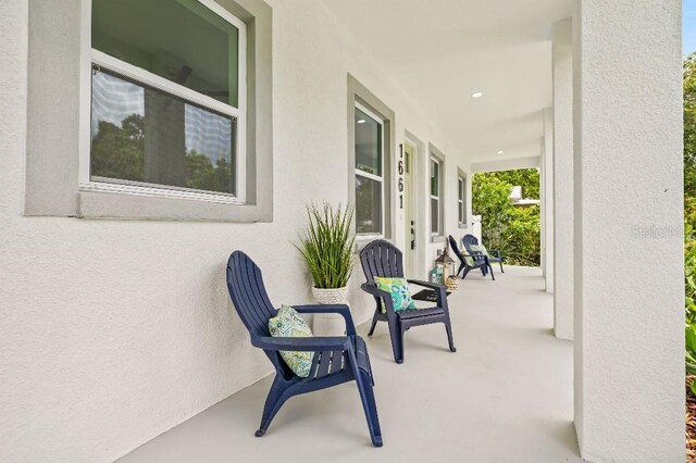 1661 29th Ave N, Saint Petersburg, FL 33713 - photo 3