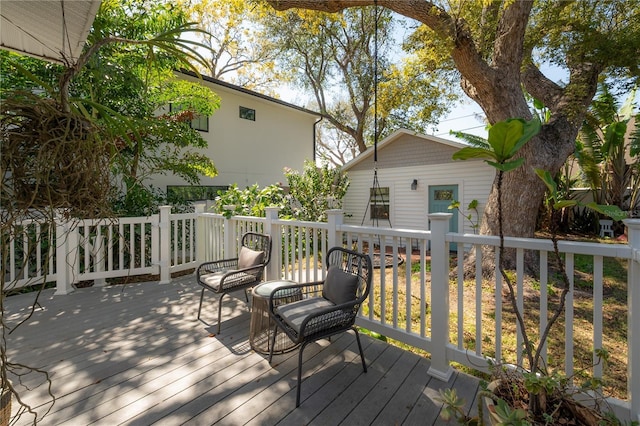 1407 S Moody Ave, Tampa, FL 33629 - view of wooden deck