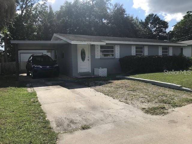 4209 E Hanna Ave, Tampa, FL 33610 - photo 1