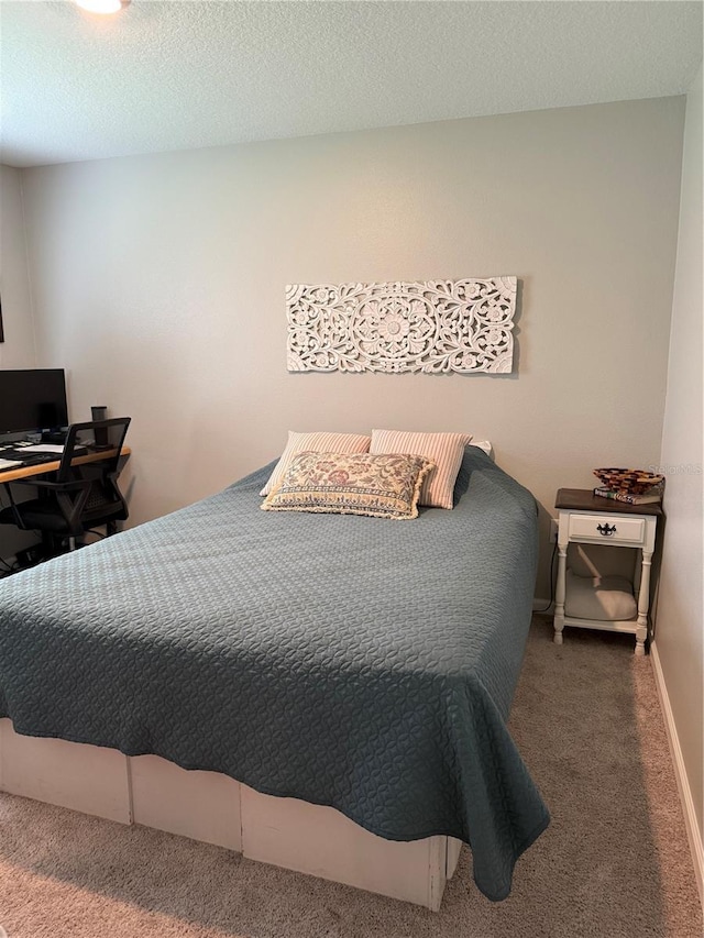 6270 Airmont Dr, Spring Hill, FL 34606 - bedroom with carpet flooring and baseboards