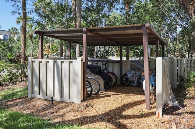 358 Moorings Cove Dr Unit 4B, Tarpon Springs, FL 34689 - view of parking / parking lot