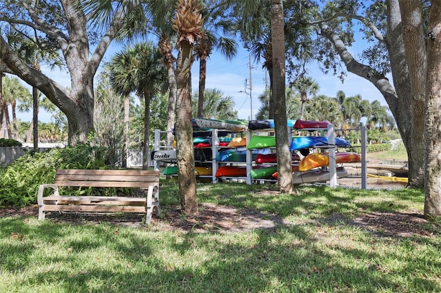 358 Moorings Cove Dr Unit 4B, Tarpon Springs, FL 34689 - surrounding community