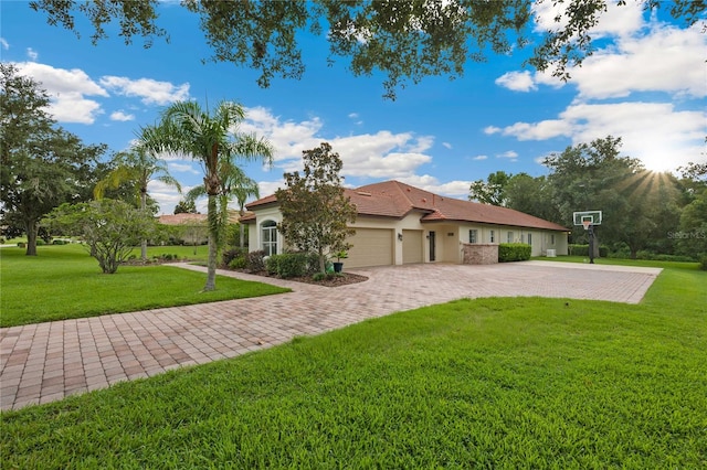 13353 Carnoustie Cir, Dade City, FL 33525 - photo 2