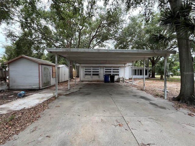 4050 Iris St N, Saint Petersburg, FL 33703 - photo 3