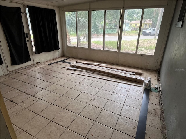 4050 Iris St N, Saint Petersburg, FL 33703 - photo 6