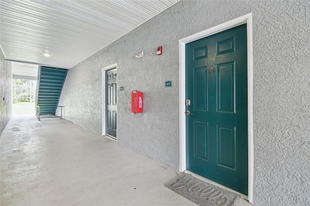 18001 Richmond Place Dr Unit 613, Tampa, FL 33647 - photo 3