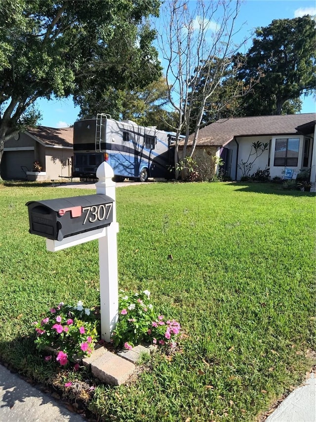 7307 Windsor Mill Rd, Hudson, FL 34667 - exterior view