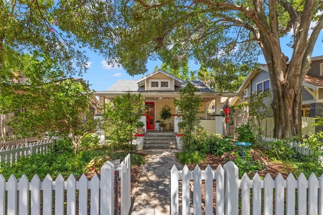 1012 3rd St N, Saint Petersburg, FL 33701 - photo 1