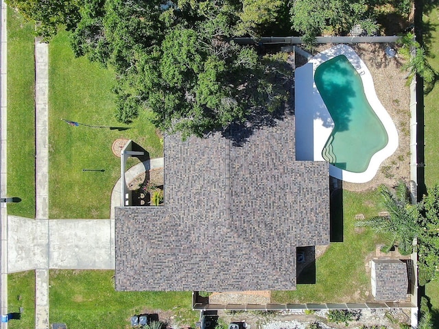 3840 Rolling Cir, Valrico, FL 33594 - aerial view of a pool