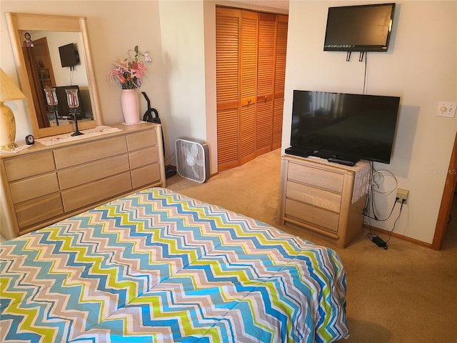 3849 Sailmaker Ln Unit 0, Holiday, FL 34691 - carpeted bedroom with a closet