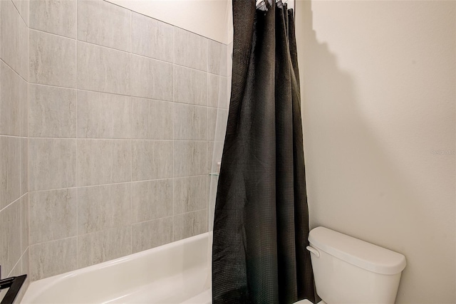 8717 Sanders Tree Loop, Wesley Chapel, FL 33545 - full bathroom with shower / bath combo and toilet