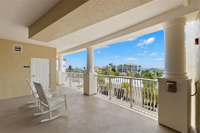 3805 Gulf Blvd Unit 401, St Pete Beach, FL 33706 - view of patio / terrace
