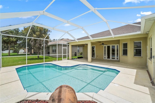 11810 Holly Creek Dr, Riverview, FL 33569 - outdoor pool featuring a patio area, a ceiling fan, and a yard