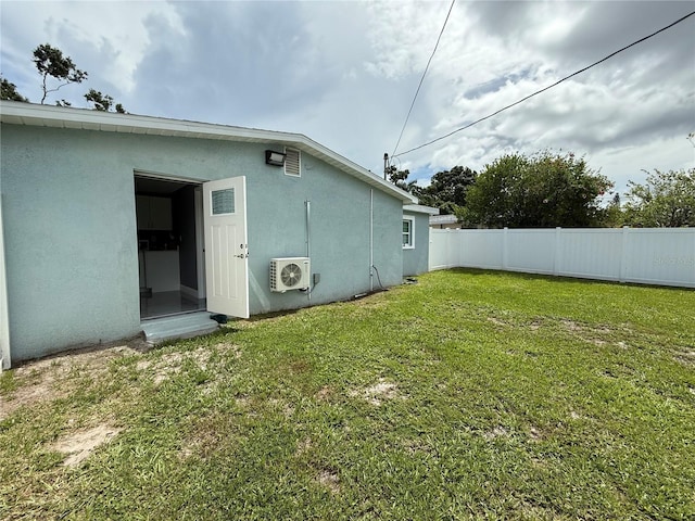 2927 W Henry Ave, Tampa, FL 33614 - view of yard