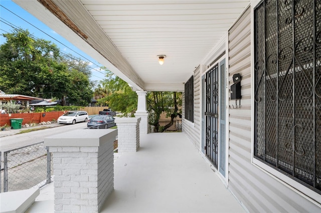 3105 N 16th St, Tampa, FL 33605 - photo 4