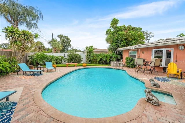 13789 Montego Dr, Seminole, FL 33776 - photo 31