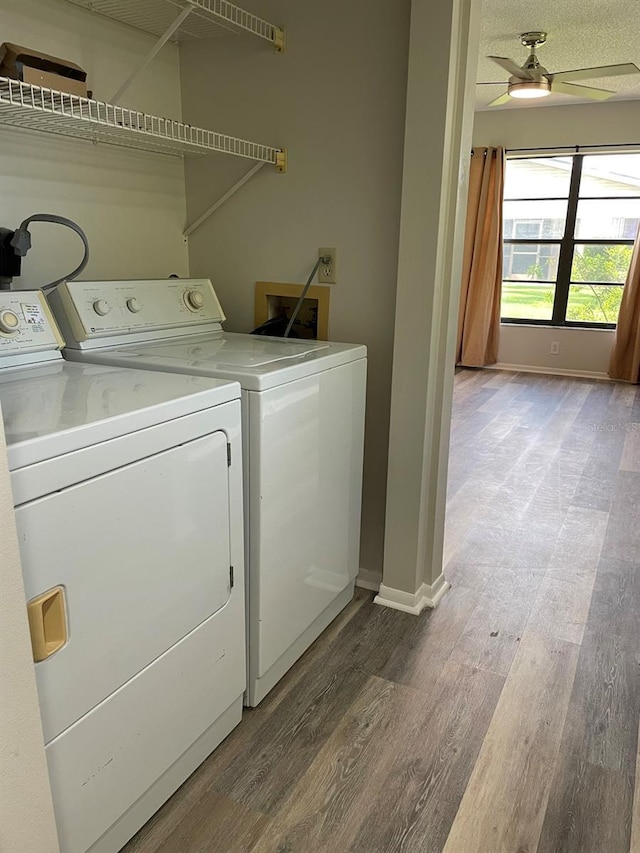 3610 54th St W Unit B8, Bradenton, FL 34209 - laundry room with separate washer and dryer, wood finished floors, and a ceiling fan
