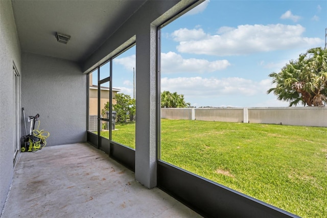 1811 Palm Warbler Ln, Ruskin, FL 33570 - view of unfurnished sunroom