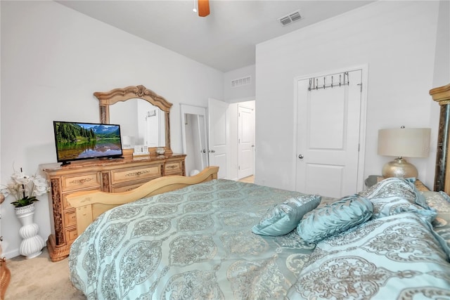 289 Siesta Vista Ct, Davenport, FL 33896 - bedroom with carpet, a ceiling fan, and a closet