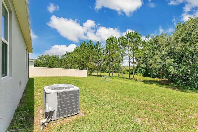 356 Irving Bend Dr, Groveland, FL 34736 - view of yard with view of scattered trees