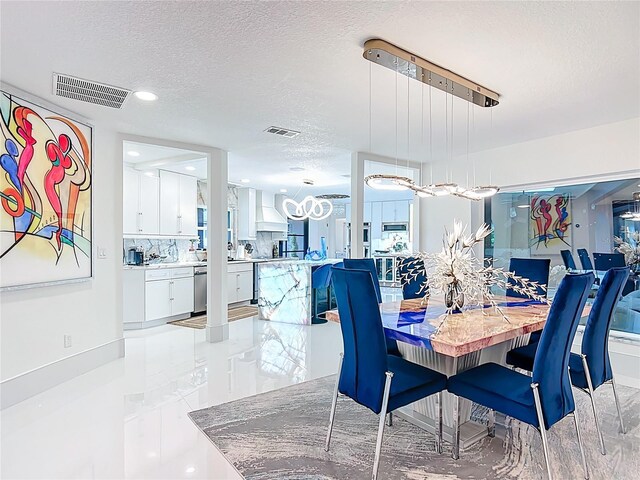 823 SW Kings Bay Dr, Crystal River, FL 34429 - photo 16