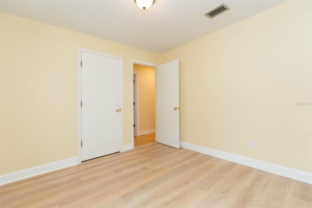 7734 Ashford Ct, Saint Petersburg, FL 33709 - photo 28