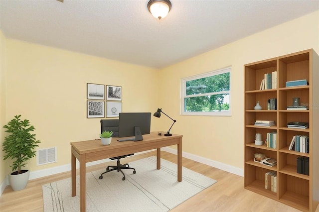 7734 Ashford Ct, Saint Petersburg, FL 33709 - photo 29