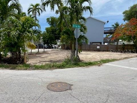 3 El Monte Ln, Key West, FL 33040