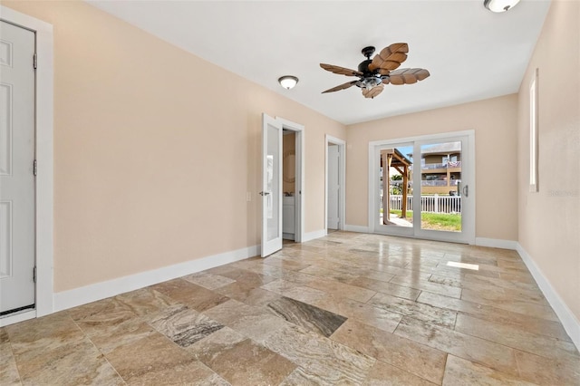 325 W Martin Luther King Jr Dr, Tarpon Springs, FL 34689 - photo 33