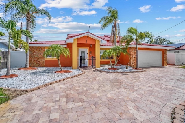 325 W Martin Luther King Jr Dr, Tarpon Springs, FL 34689 - photo 46