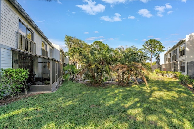 1918 Pelican Landing Blvd Unit 1112, Clearwater, FL 33762 - view of green lawn