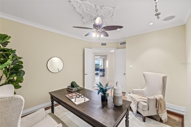 400 Beach Dr NE Unit 2301, Saint Petersburg, FL 33701 - home office featuring ceiling fan, ornamental molding, light wood-style flooring, and recessed lighting