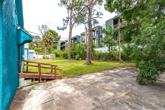 762 30th Ave, Saint Petersburg, FL 33705 - photo 18