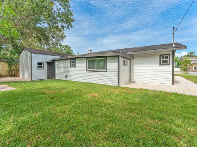 960 65th St S, Saint Petersburg, FL 33707 - back of property